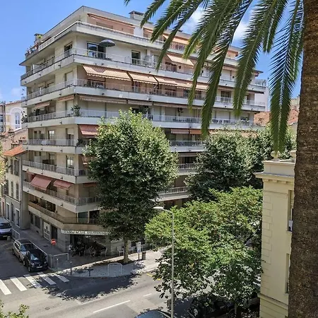 Daire Amazing 2-bedroom In Near The Nice